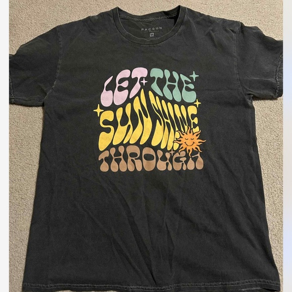 PacSun tshirt - Picture 1 of 2